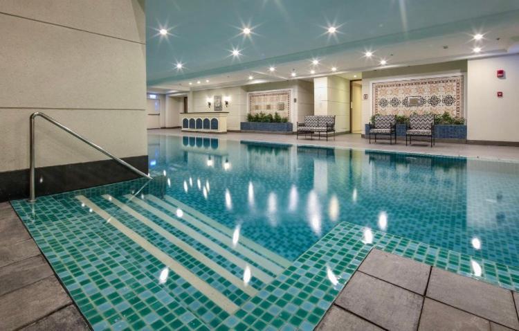 Admiral Baysuites Manila Bagian luar foto