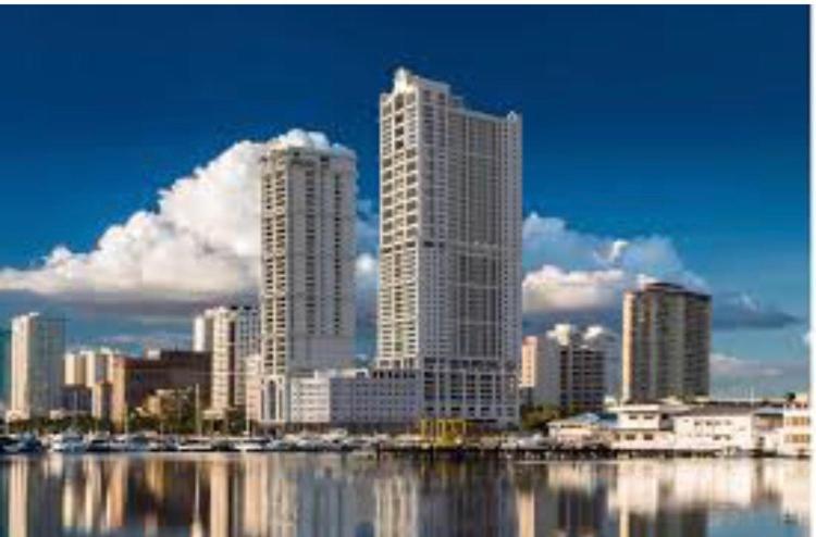 Admiral Baysuites Manila Bagian luar foto