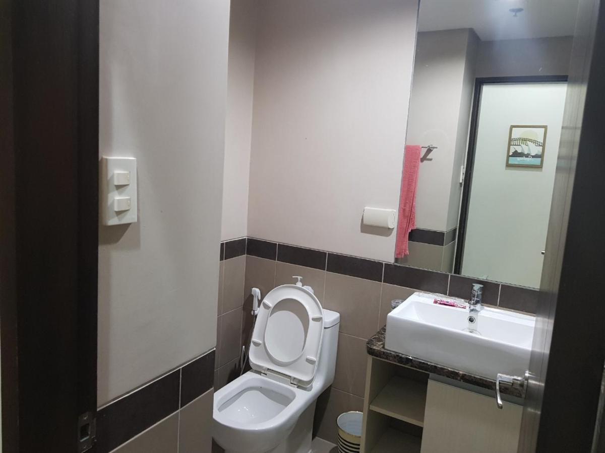 Admiral Baysuites Manila Bagian luar foto
