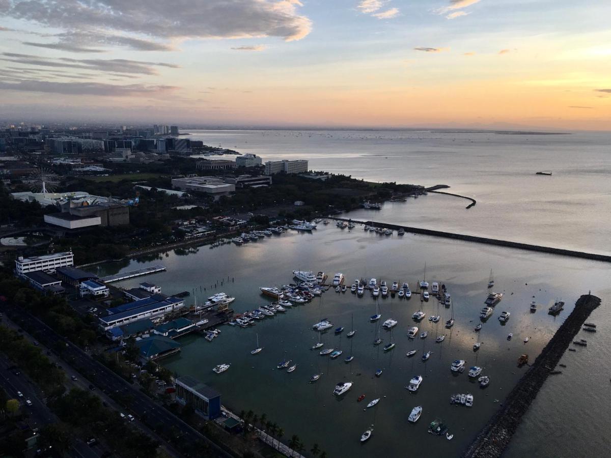 Admiral Baysuites Manila Bagian luar foto